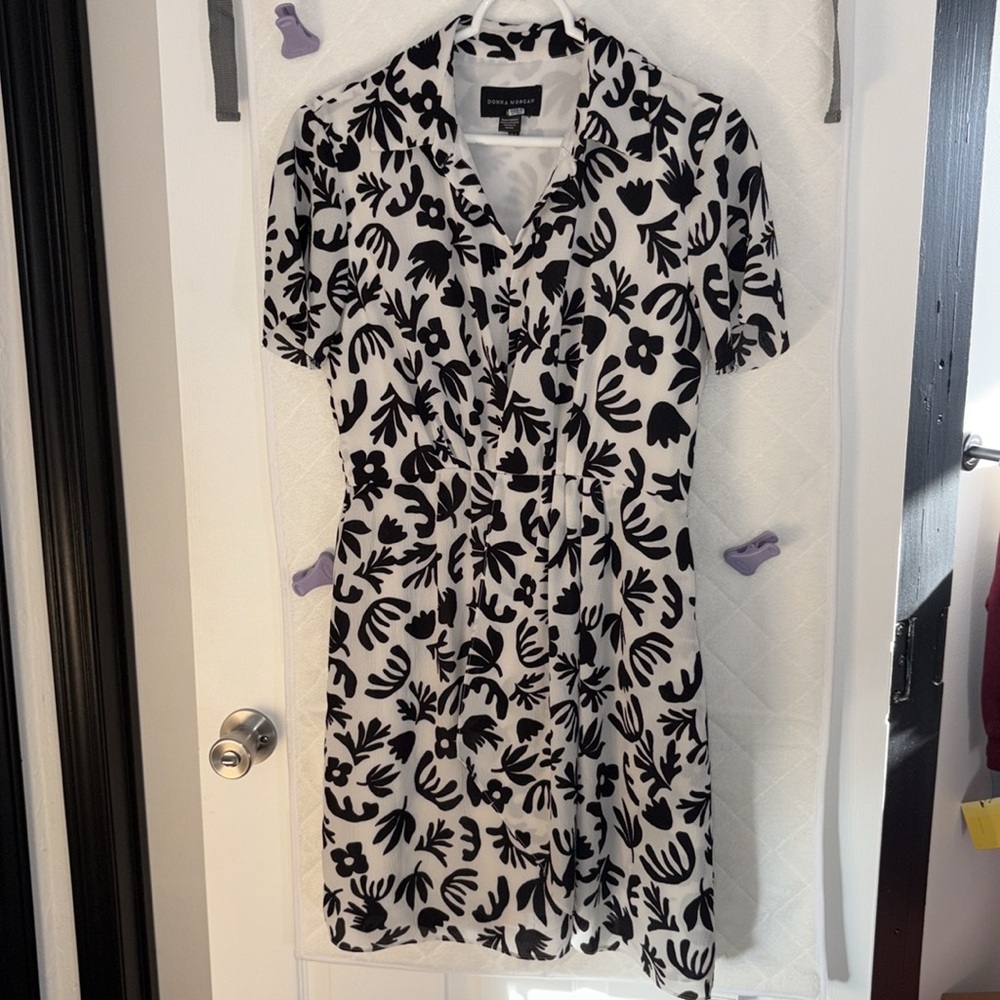 (RTR) Donna Morgan abstract dress - Picture 2 of 8